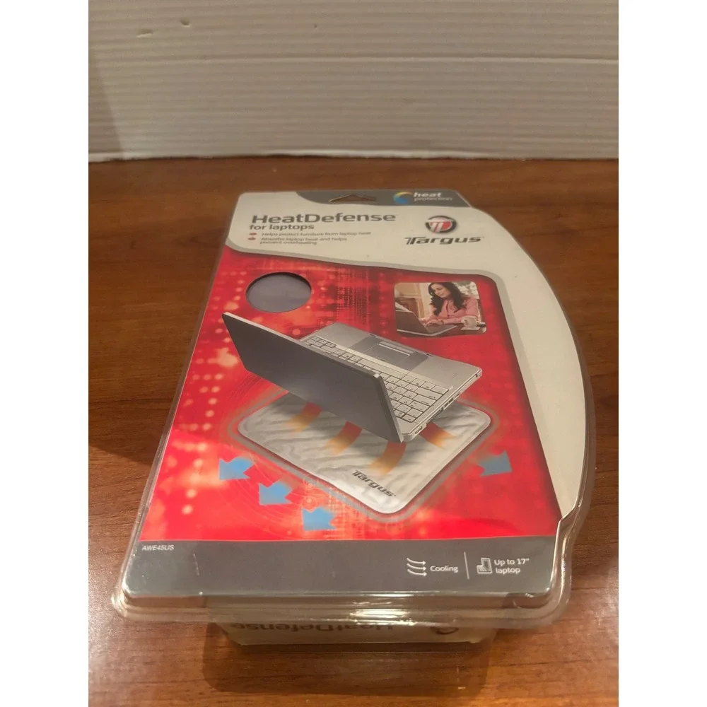 Targus HeatDefense Laptop Cooling Pad AWE45US Gray for 12-17 Inch Laptops NEW